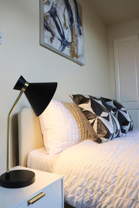 Comfortable 2 Bedroom House *